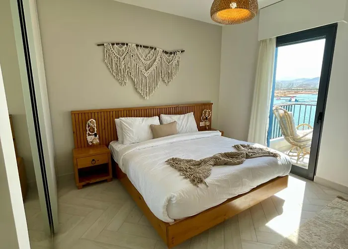 Aladdin Chalet 13